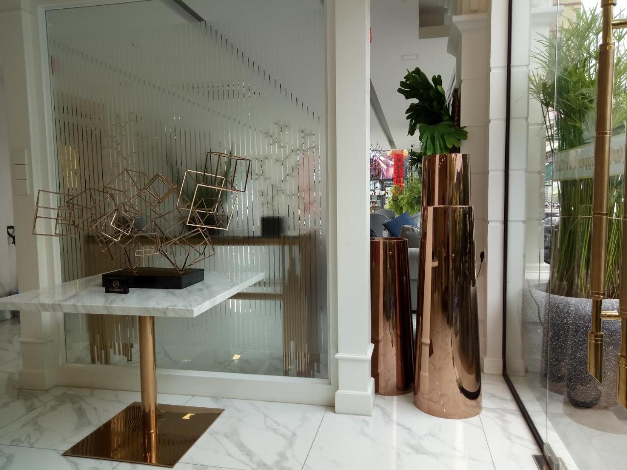 V Boutique Hotel Phnompen Kültér fotó